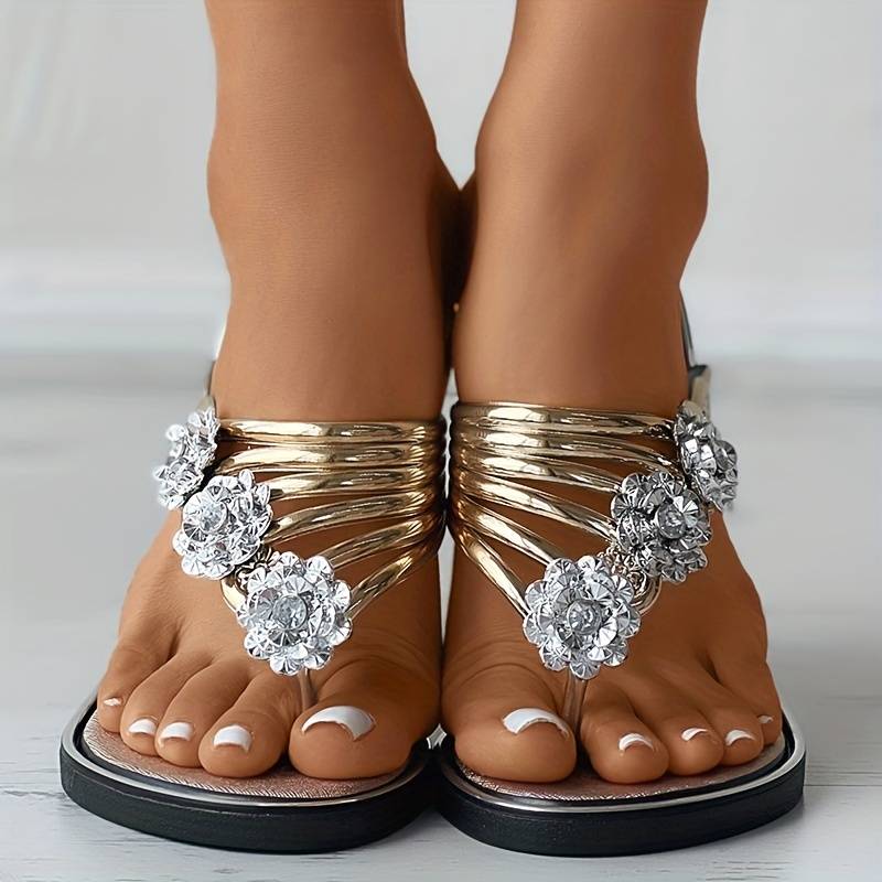 ✨ TONGS / SANDALES BIJOUX DORÉES – STYLE LUXE & ULTRA TENDANCE ✨