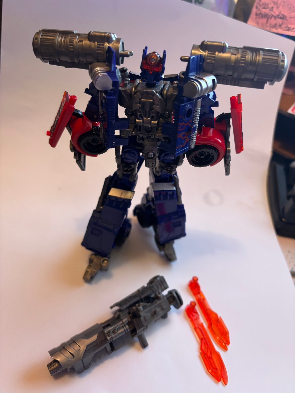 Monstre transformable en camion
