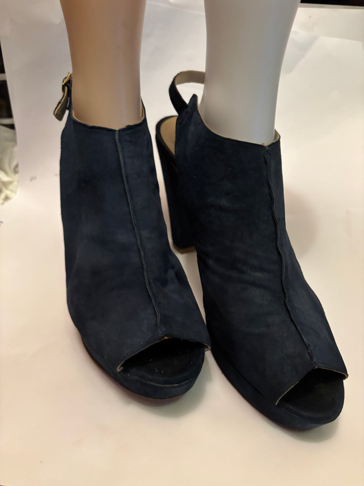 🔥 Escarpins bleu nuit cuir italien – Pointure 47 – Talon 12 cm 💙 👉