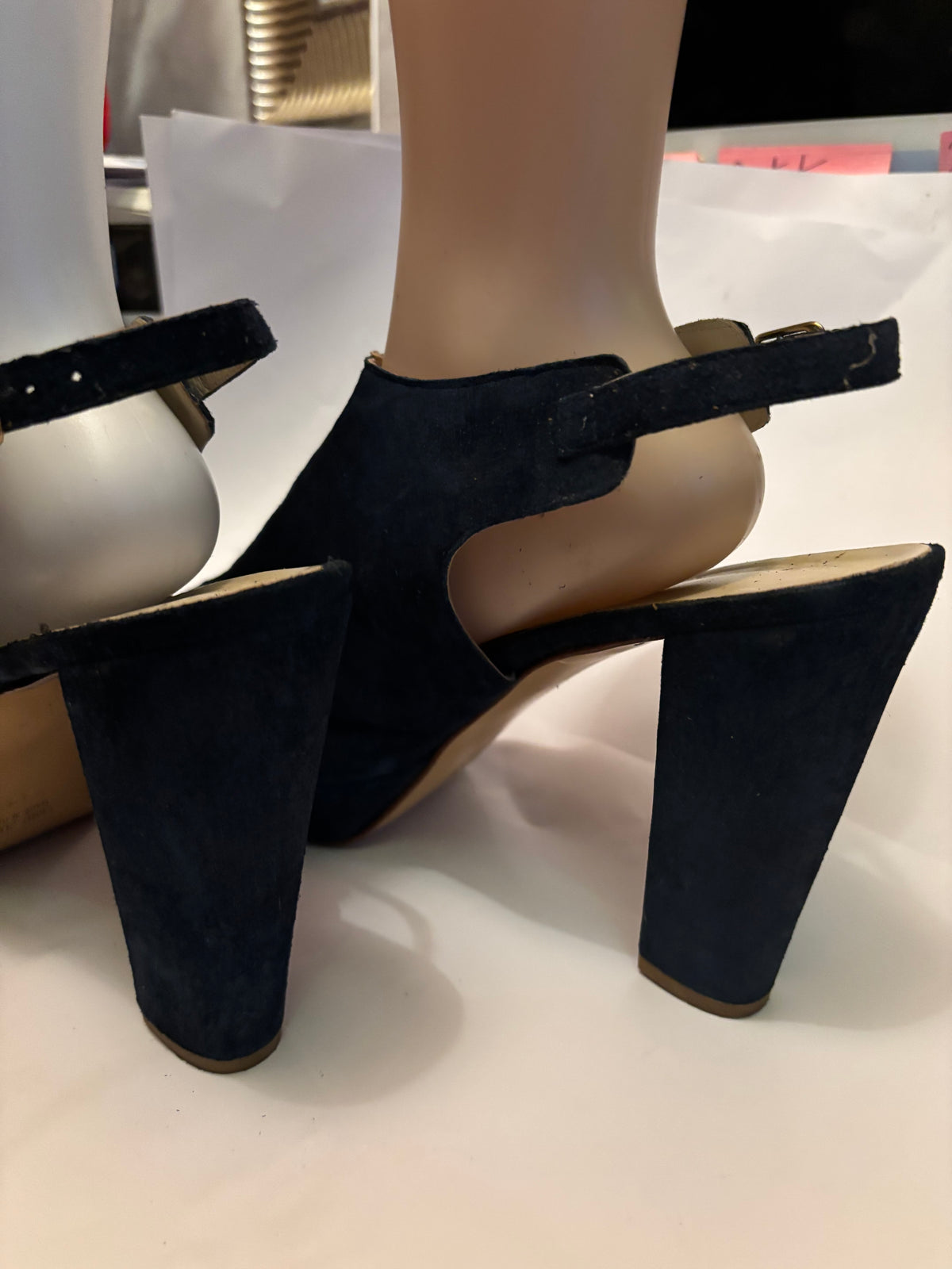 🔥 Escarpins bleu nuit cuir italien – Pointure 47 – Talon 12 cm 💙 👉