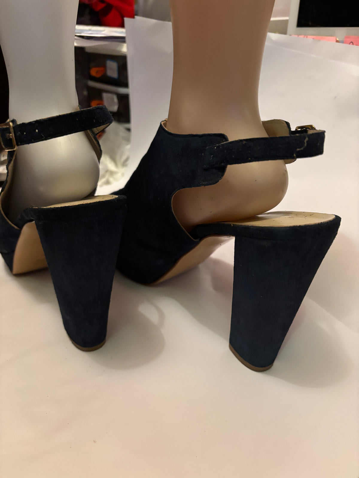 🔥 Escarpins bleu nuit cuir italien – Pointure 47 – Talon 12 cm 💙 👉