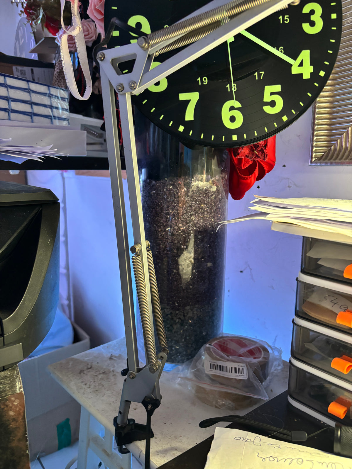 Lampe de bureau pliable avec son ampoule