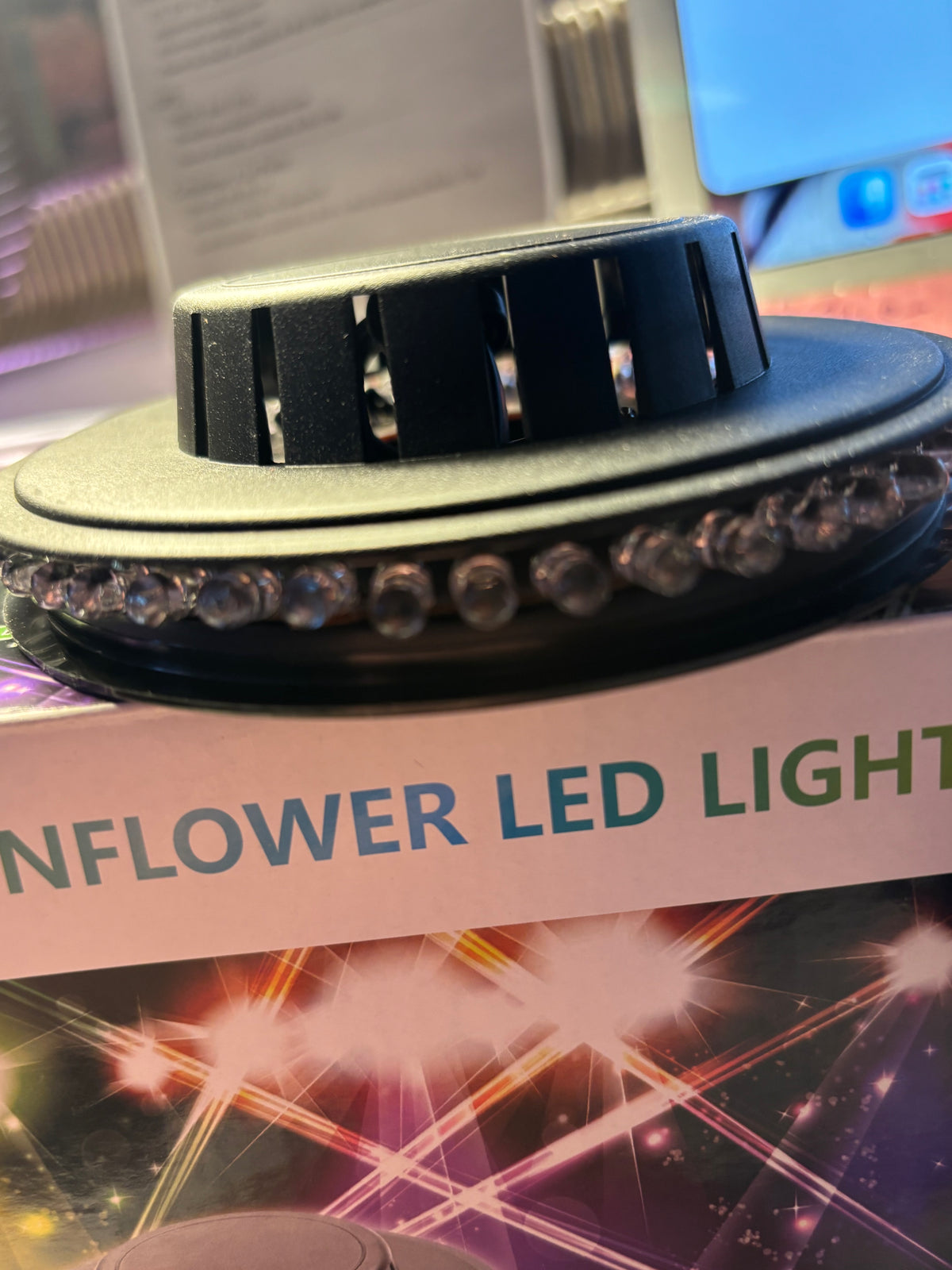 Multi-colour LED mood light
