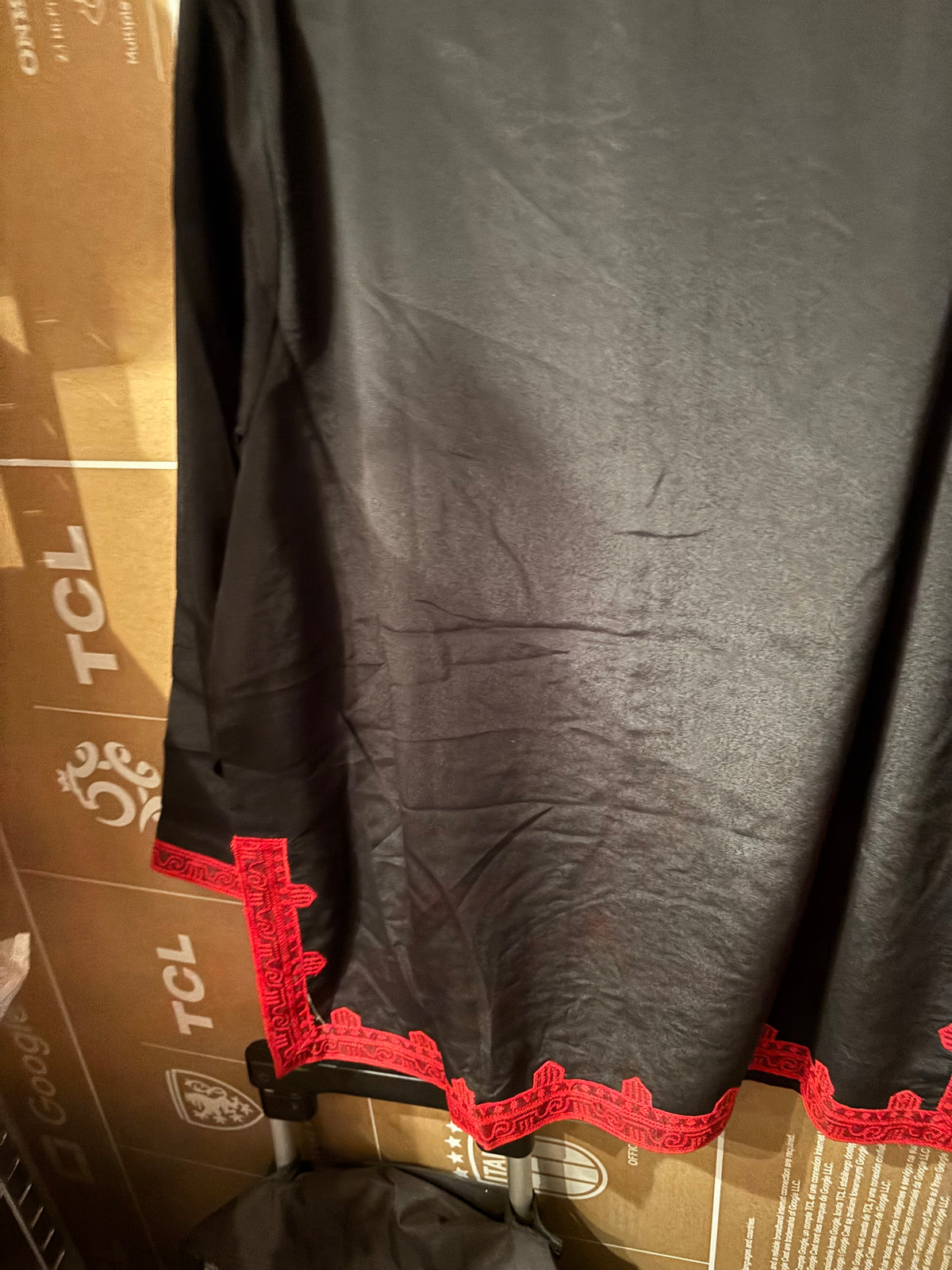 Chemise style asiatique noir et rouge – taille 50