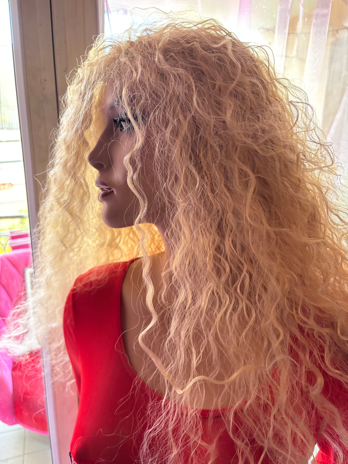 Rotes Kleid mit Strass und Pailletten – Größe XXL