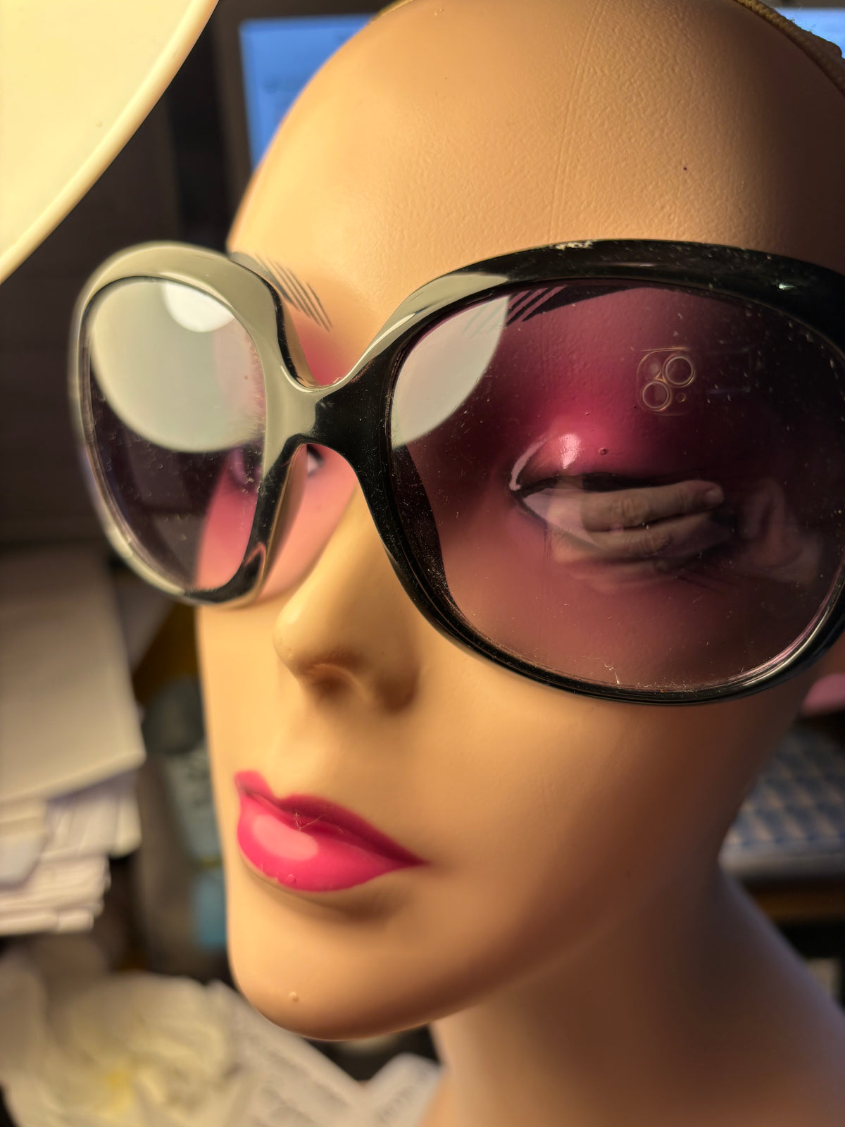Grande lunette noire – Style + protection