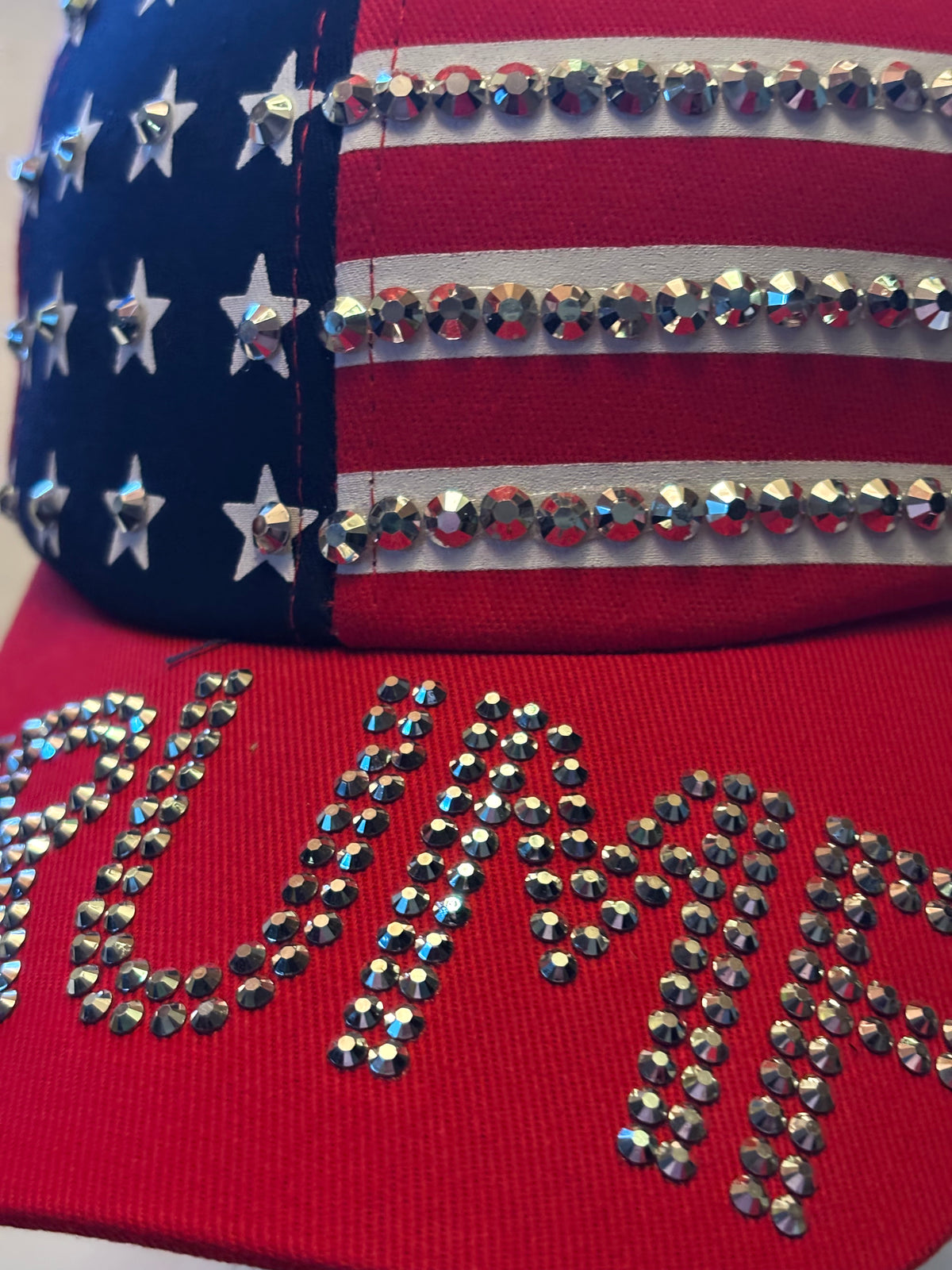 🇺🇸 CASQUETTE TRUMP STRASS – ÉDITION LIMITÉE 🇺🇸