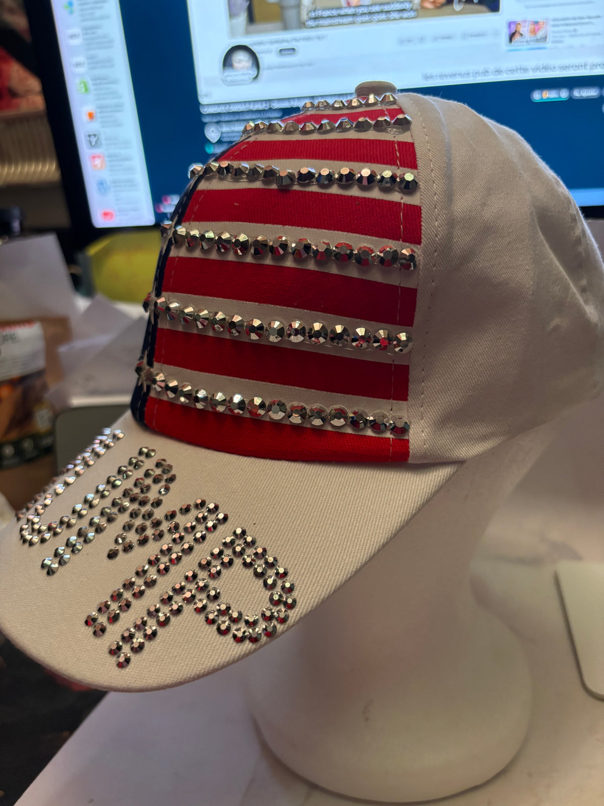 🇺🇸 CASQUETTE TRUMP STRASS – ÉDITION LIMITÉE 🇺🇸