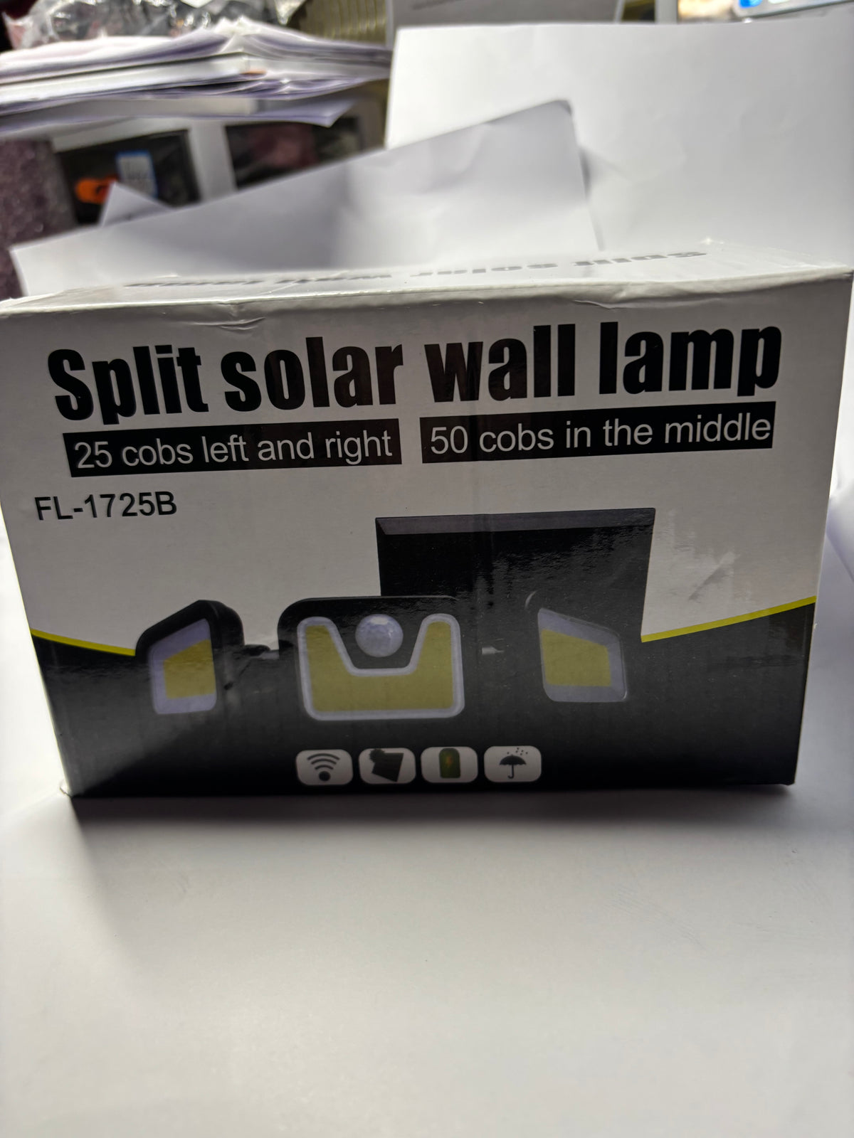LAMPE SOLAIRE EXTÉRIEUR – DÉTECTEUR DE MOUVEMENT