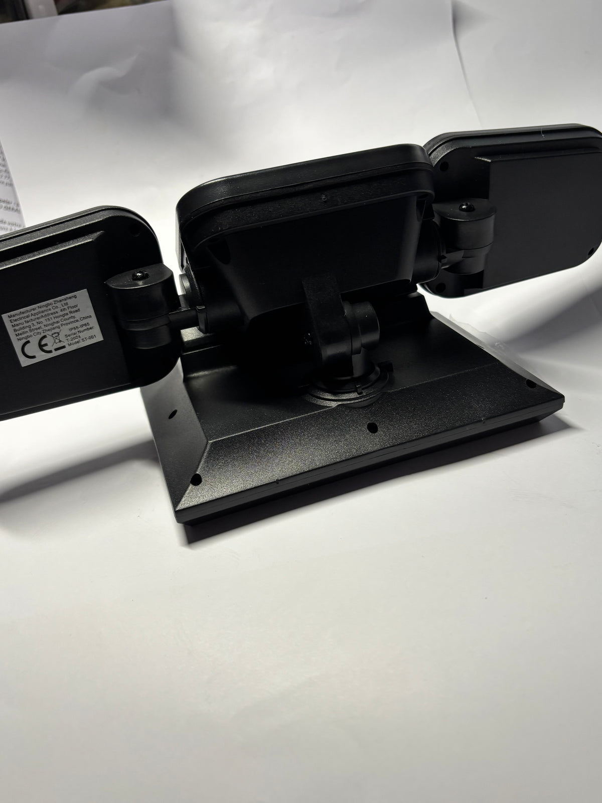 LAMPE SOLAIRE EXTÉRIEUR – DÉTECTEUR DE MOUVEMENT