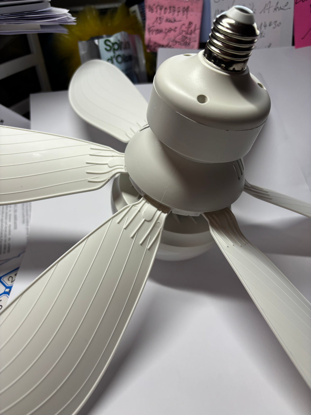 Ventilateur de Plafond LED avec Télécommande — Silencieux, 6 Pales, 3 Vitesses
