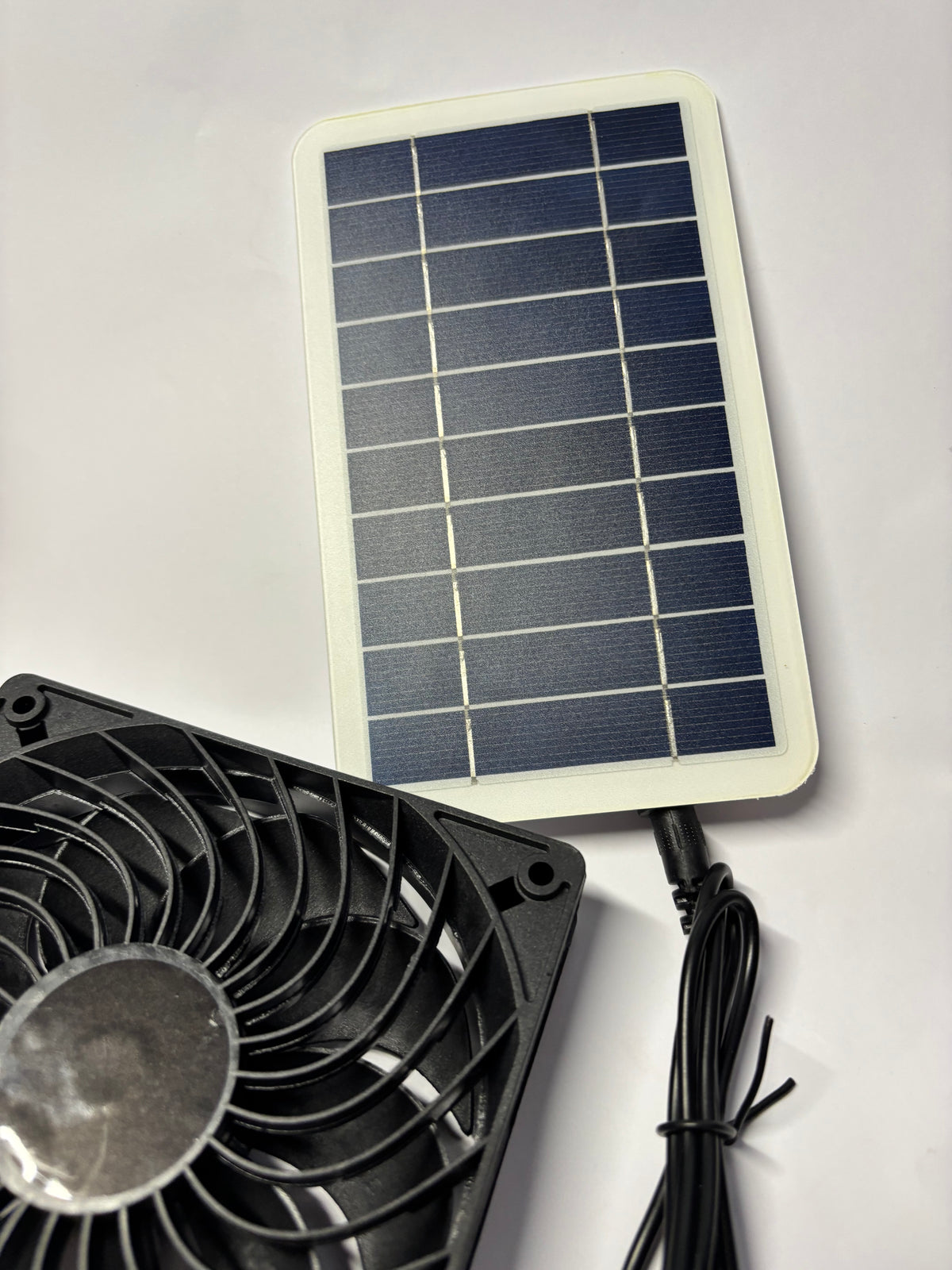 VENTILATEUR SOLAIRE AUTONOME