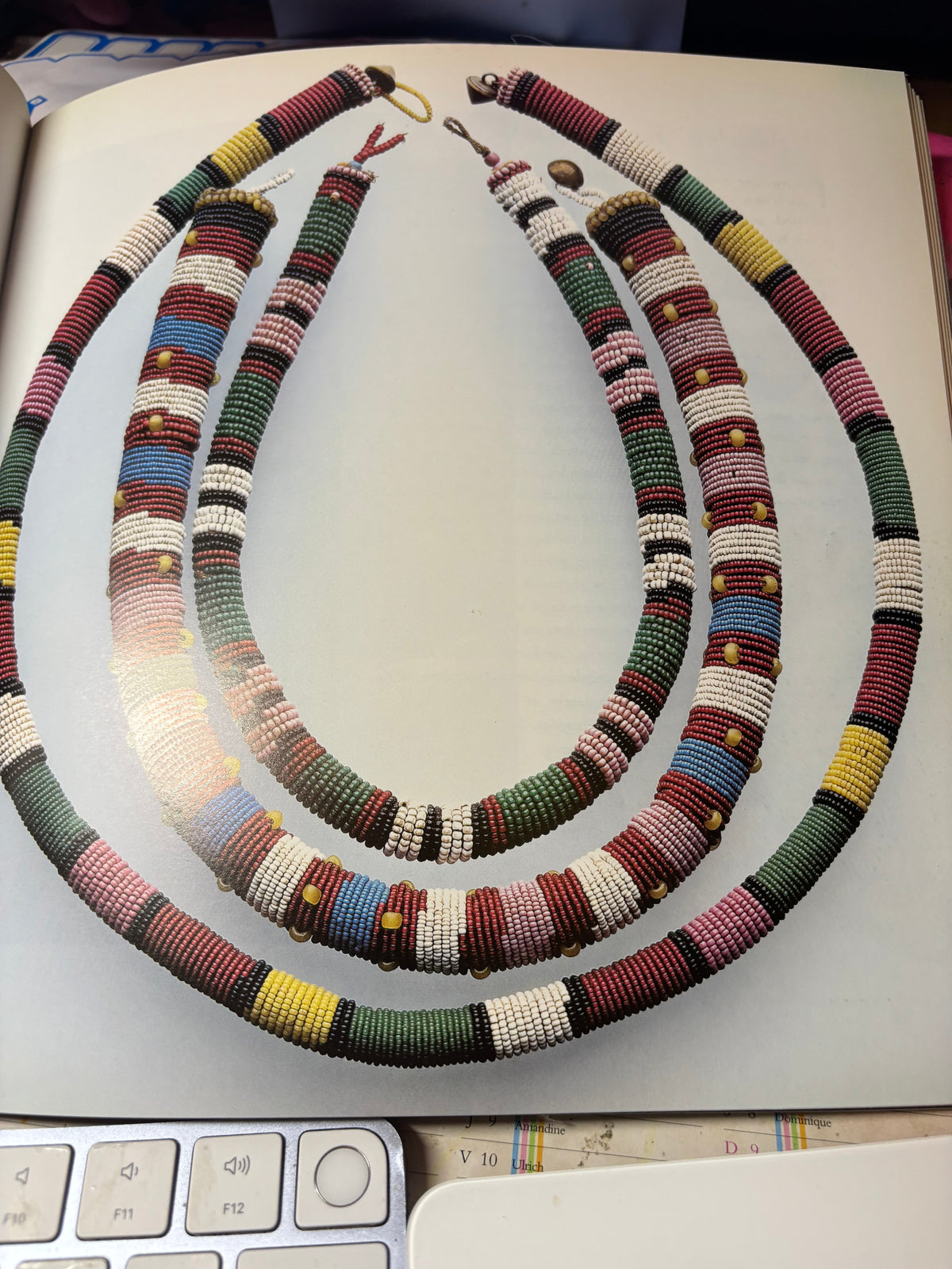 LE MONDE DES PERLES