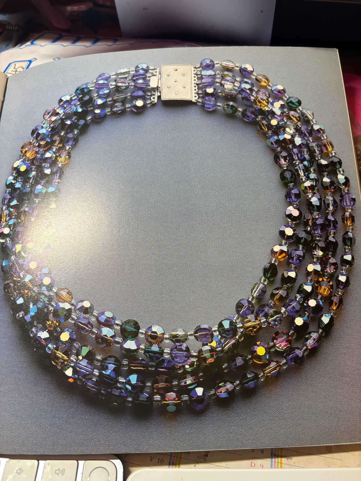 LE MONDE DES PERLES