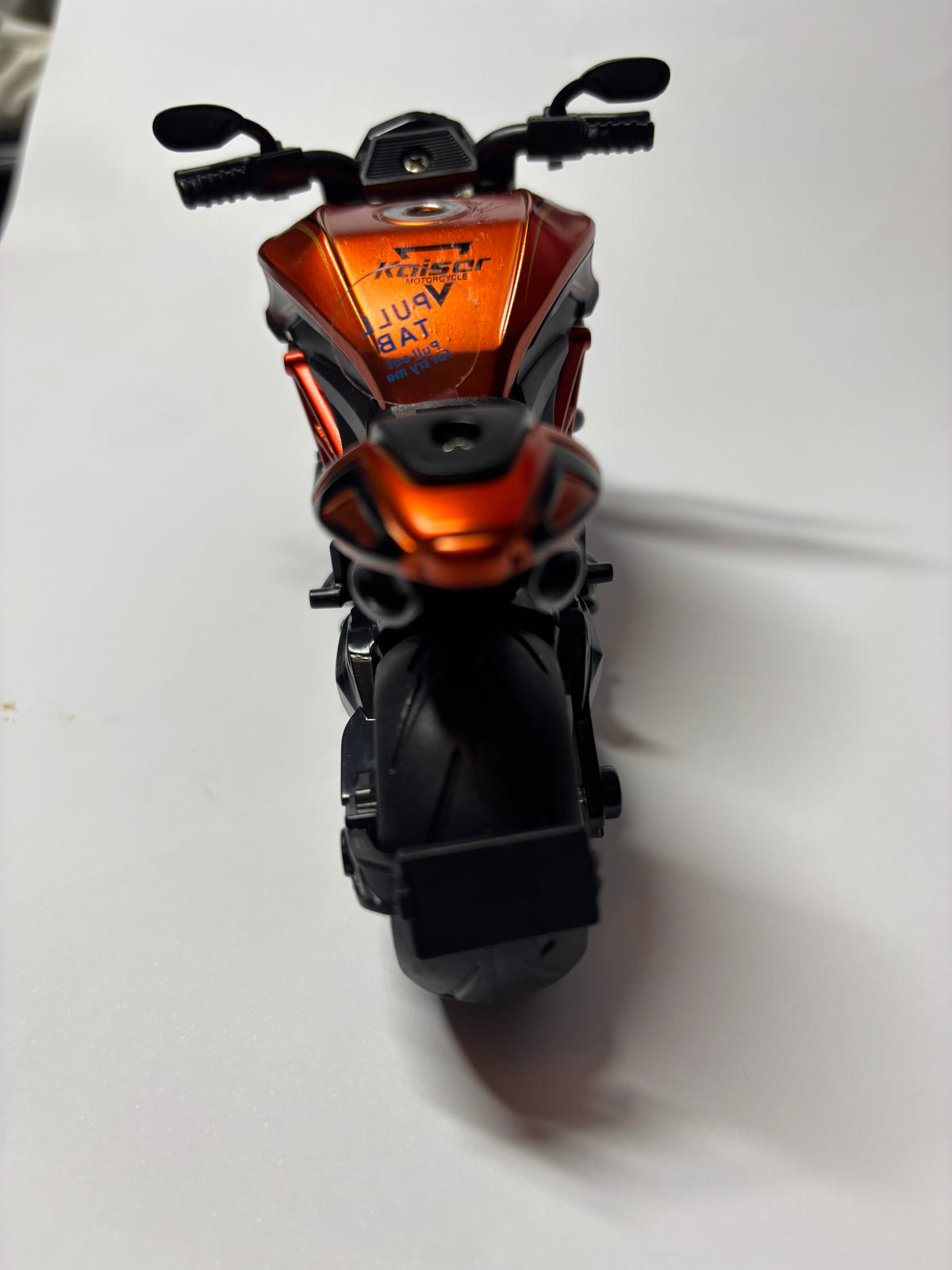 Moto orange