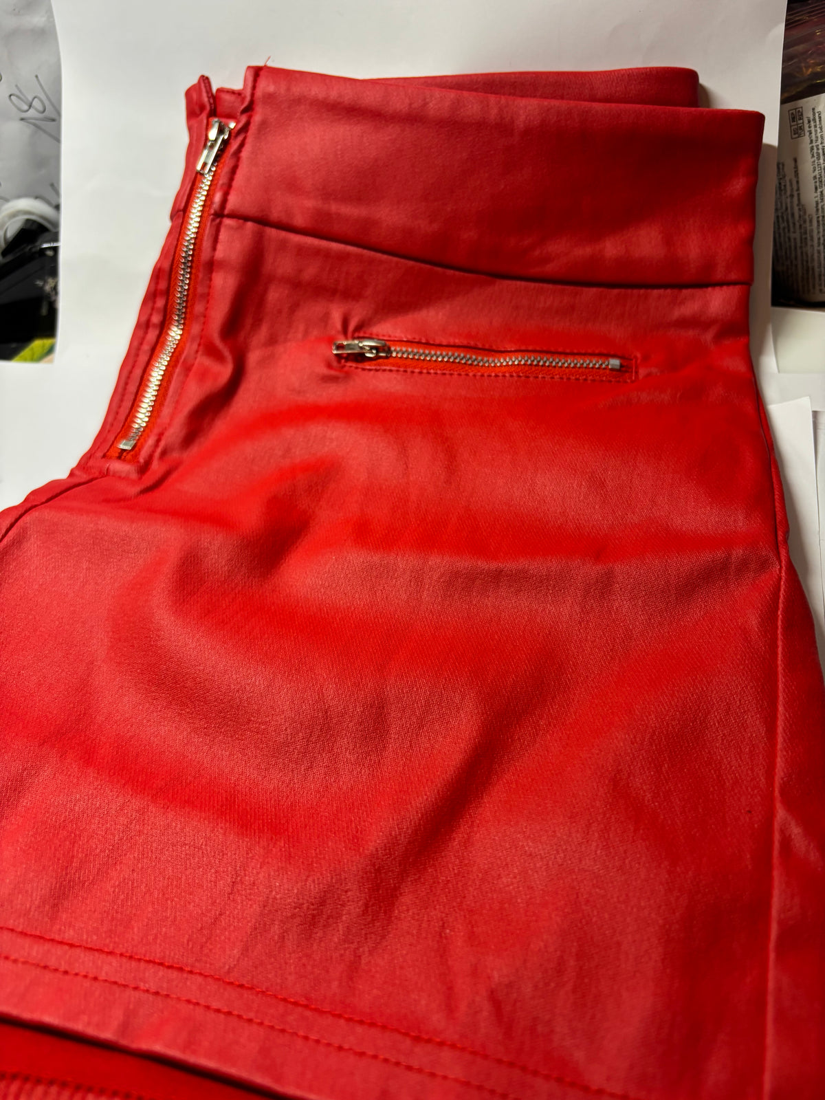 ✨ SHORT ROUGE ASPECT CUIR MIXTE XL ✨