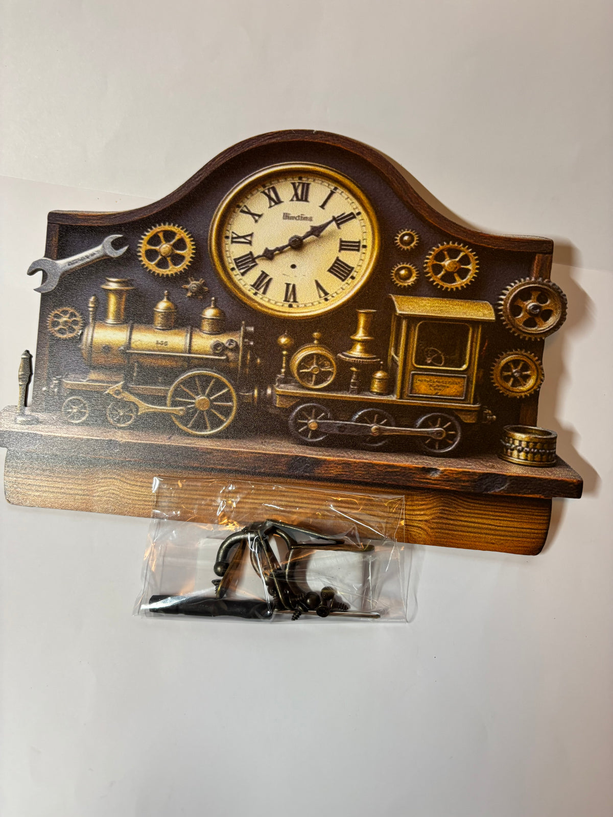 ✨ PORTE-CLÉS MURAL TROMPE-L’ŒIL – LOCOMOTIVE VINTAGE 🚂⚙️ ✨