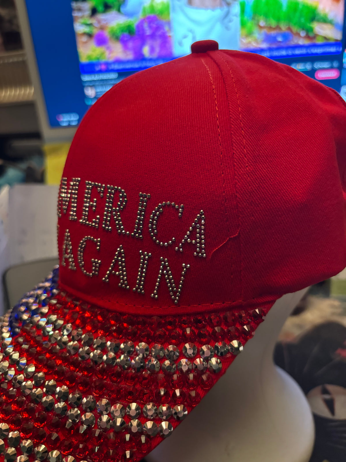 CASQUETTE STRASS « MAKE AMERICA GREAT AGAIN »