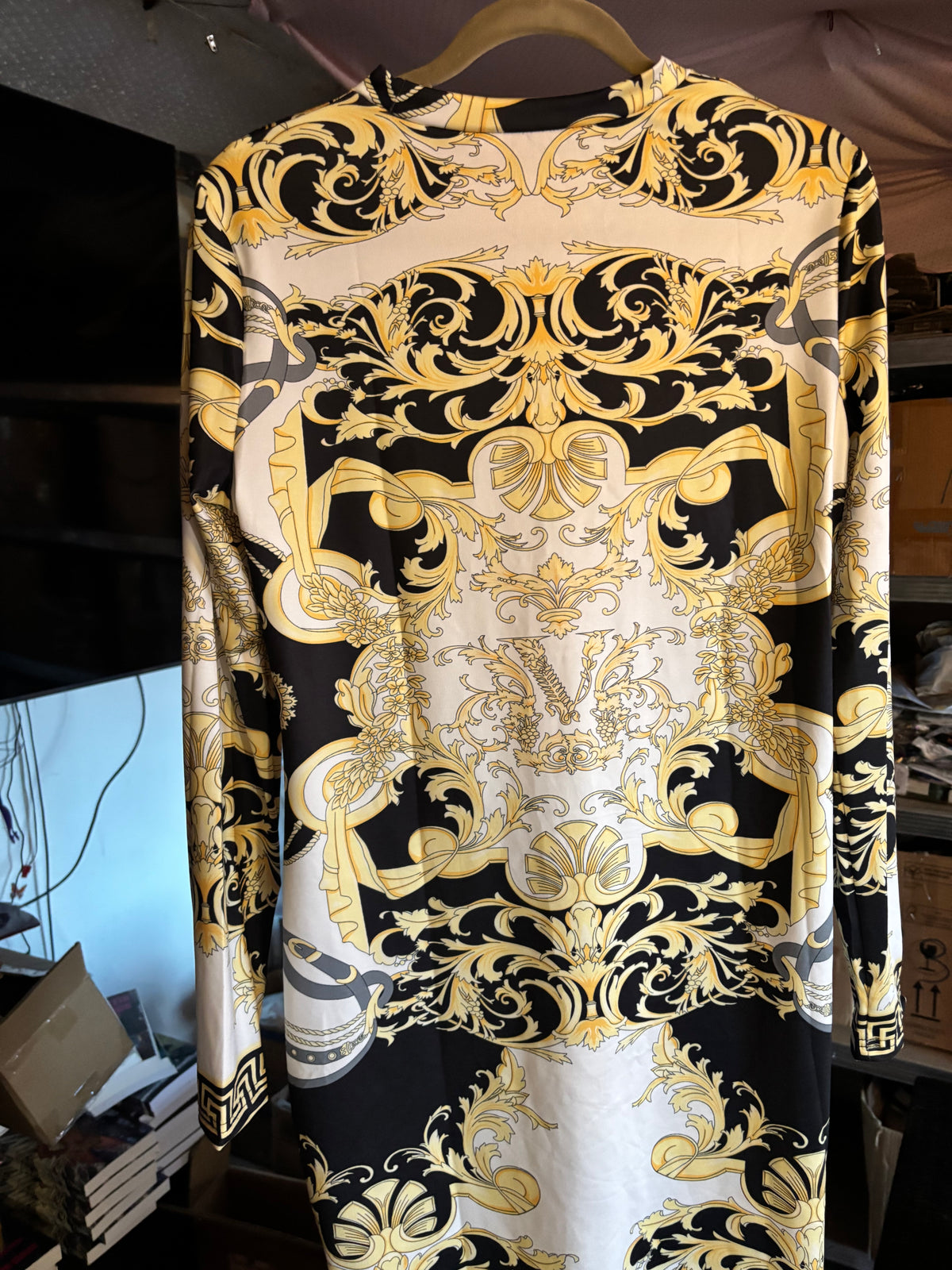 ROBE MOULANTE IMPRIMÉ BAROQUE LUXE