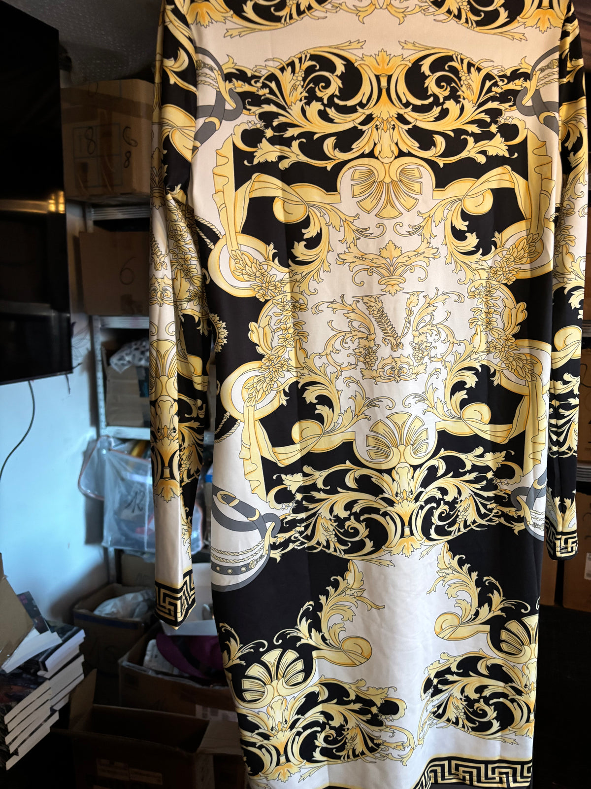 ROBE MOULANTE IMPRIMÉ BAROQUE LUXE