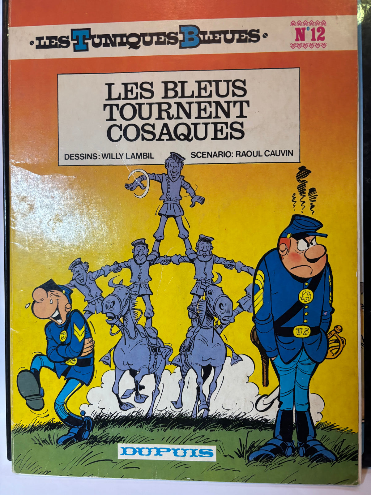 ✨ SUPER LOT DE 4 BANDES DESSINÉES CULTES ✨