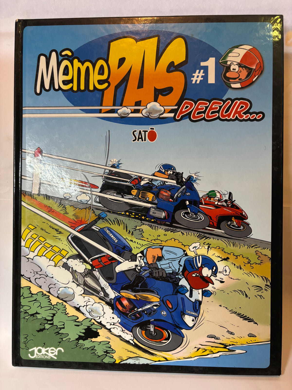 ✨ SUPER LOT DE 4 BANDES DESSINÉES CULTES ✨