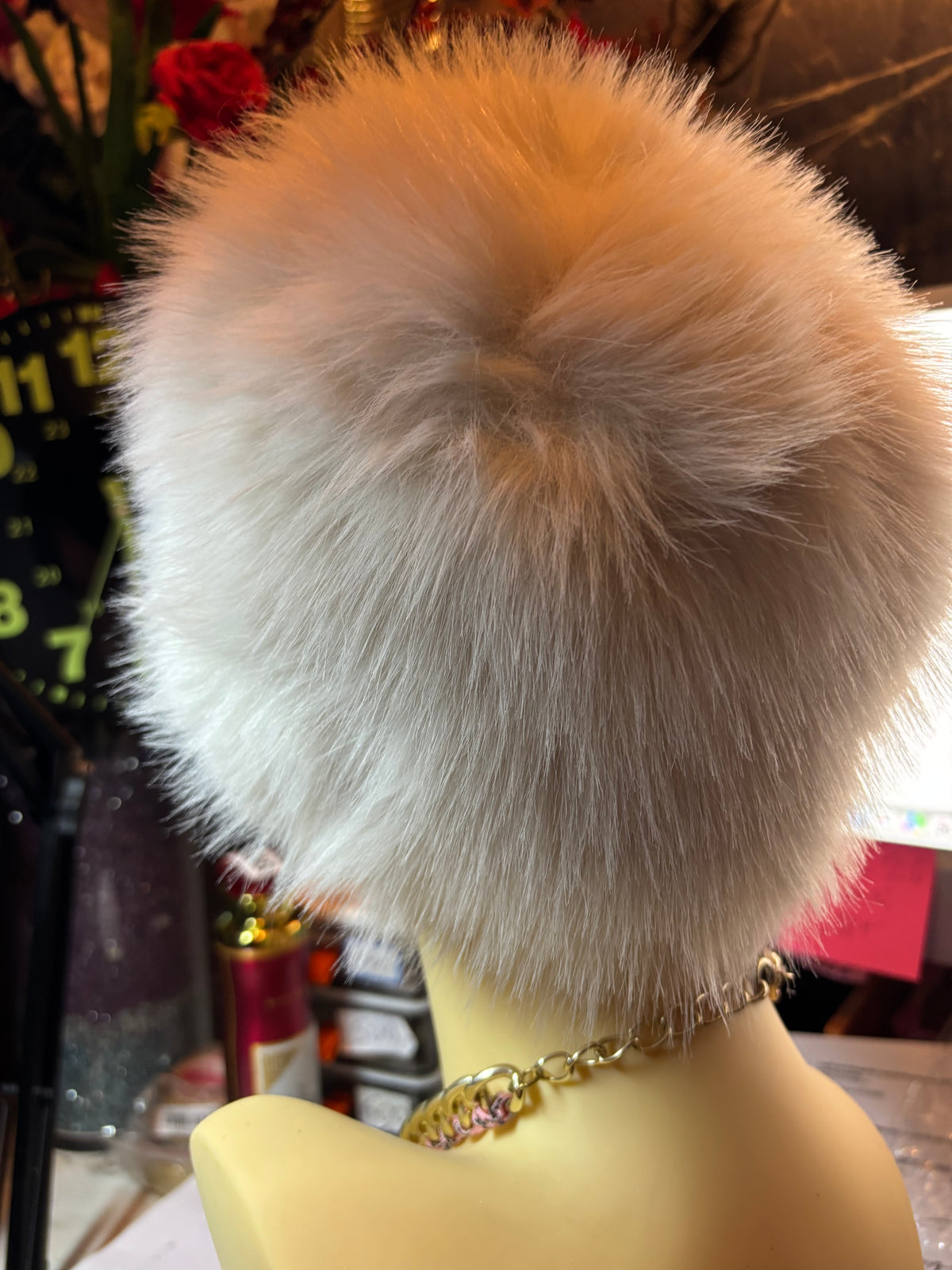 Bonnet qui fait perruque