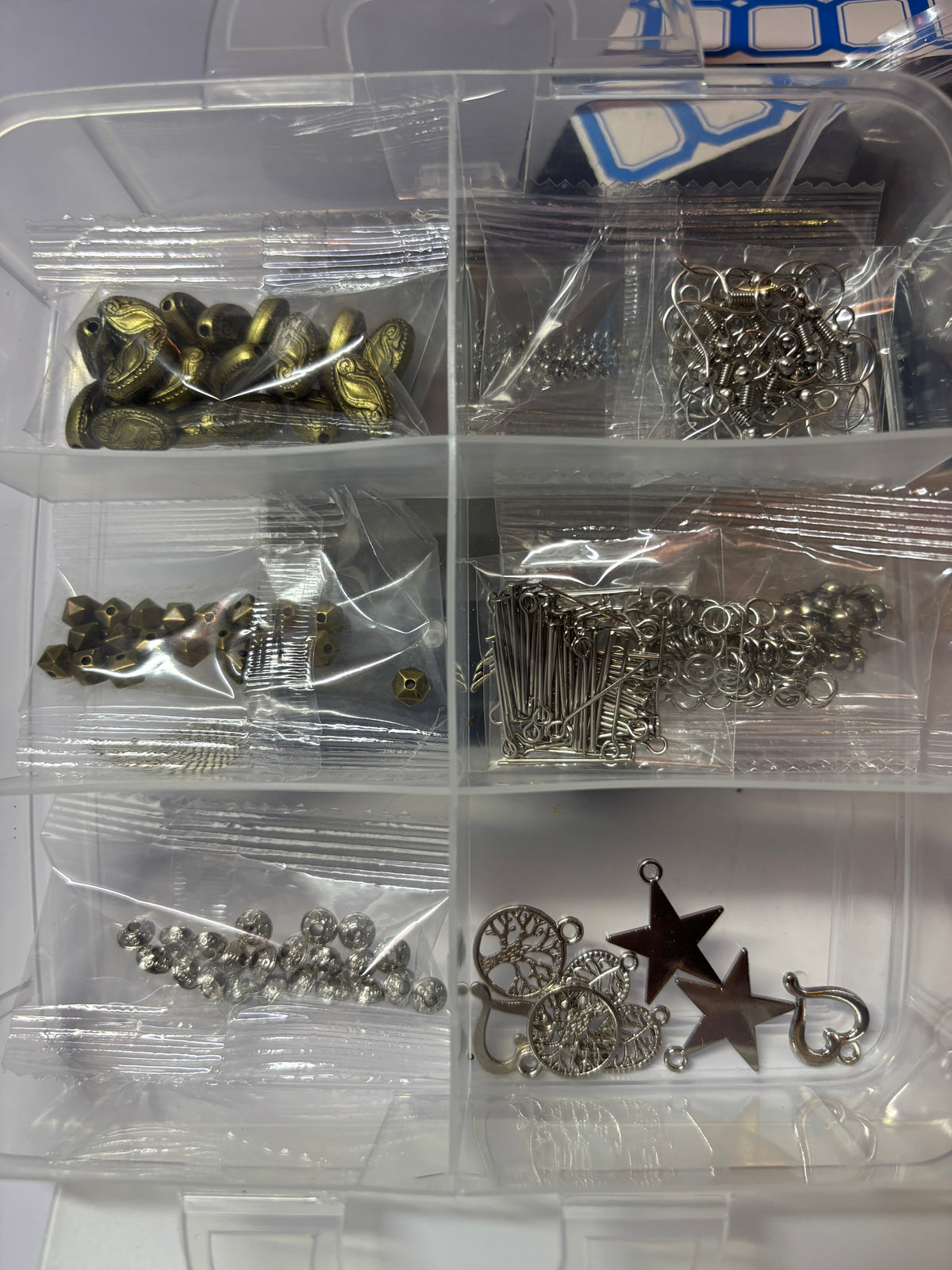 GRAND COFFRET CRÉATIF BIJOUX – PLUS DE 2000 PIÈCES 💎