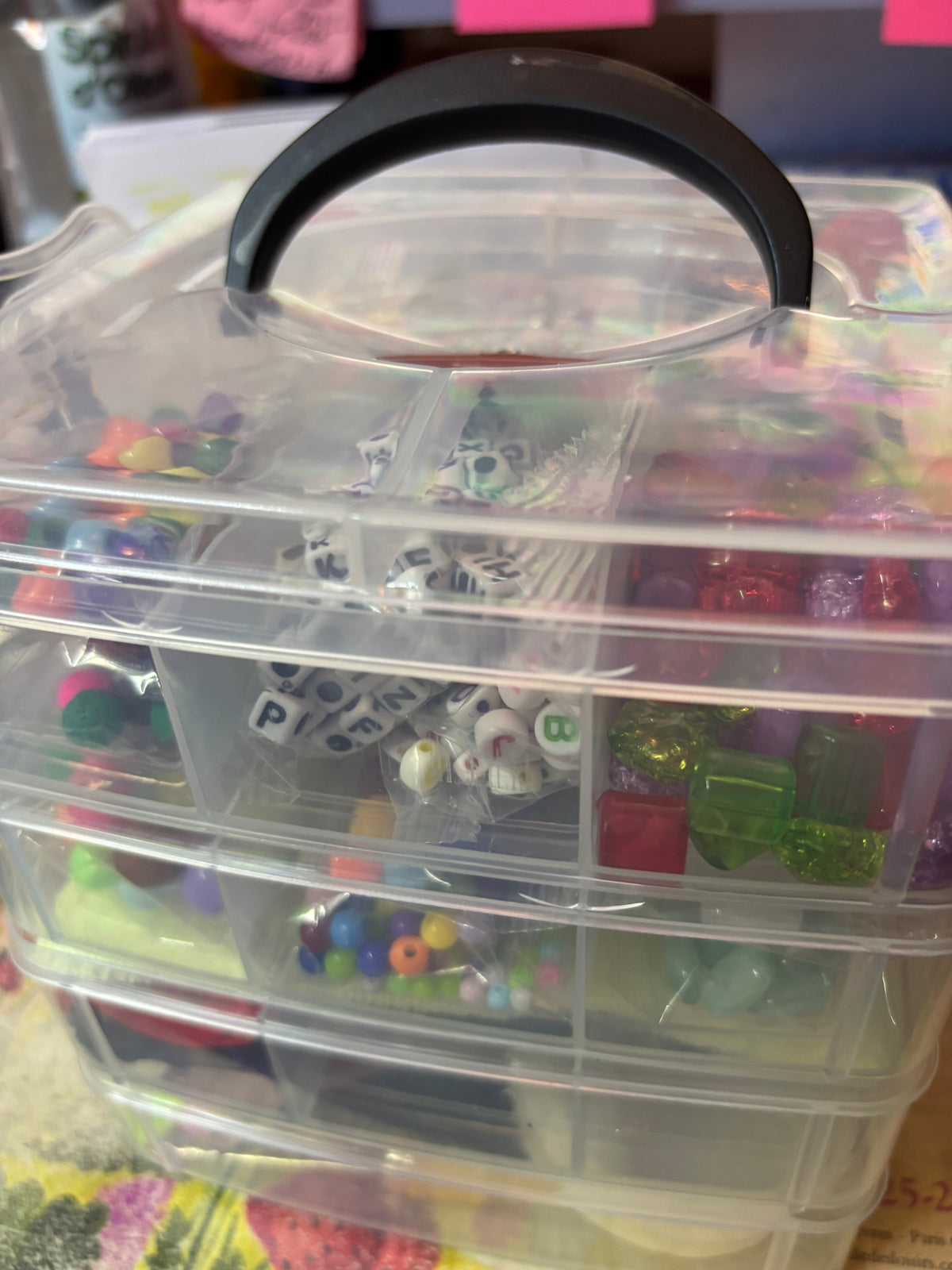 ✨ GRAND KIT CRÉATIF BIJOUX – 2456 PIÈCES ✨