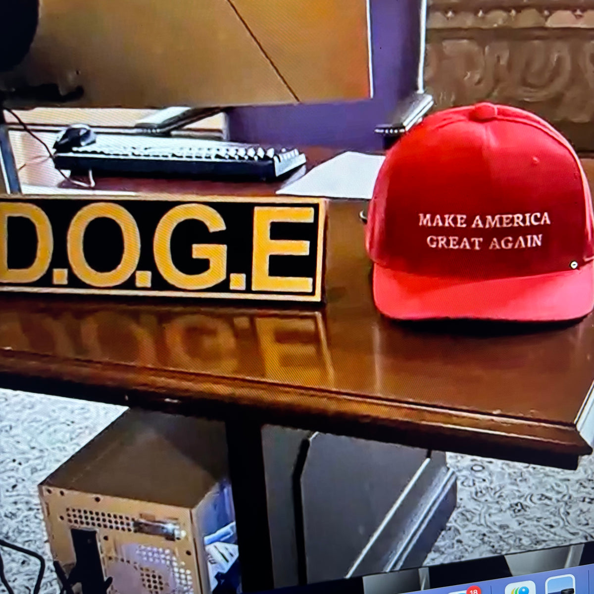 Casquette TRUMP – Rouge brodée 🇺🇸