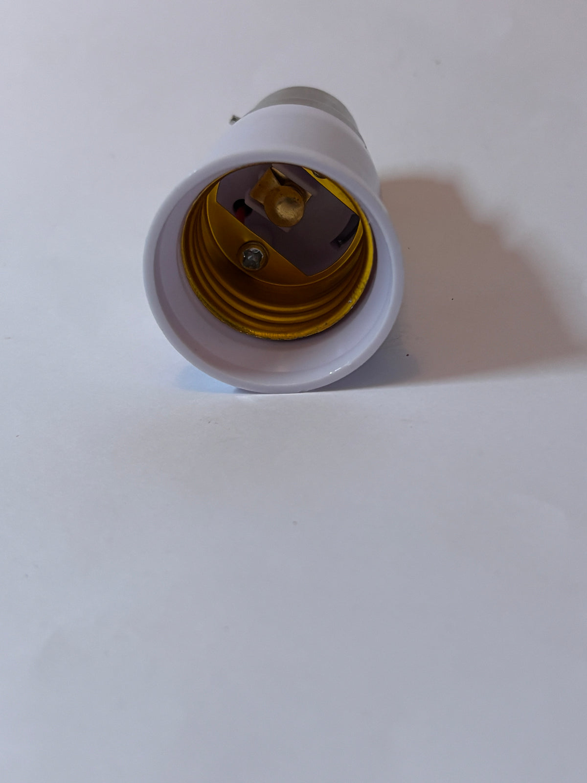 💡 Adaptateur B22 vers E27 – Donnez une seconde vie à vos lampes !