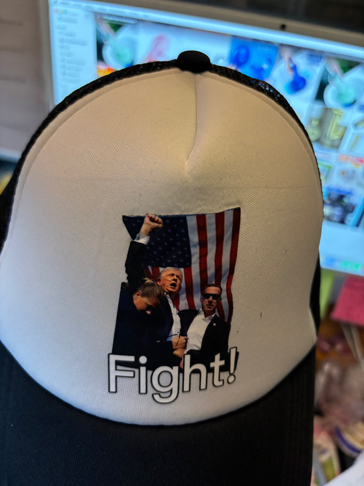 Casquette Trump blanche/bleue