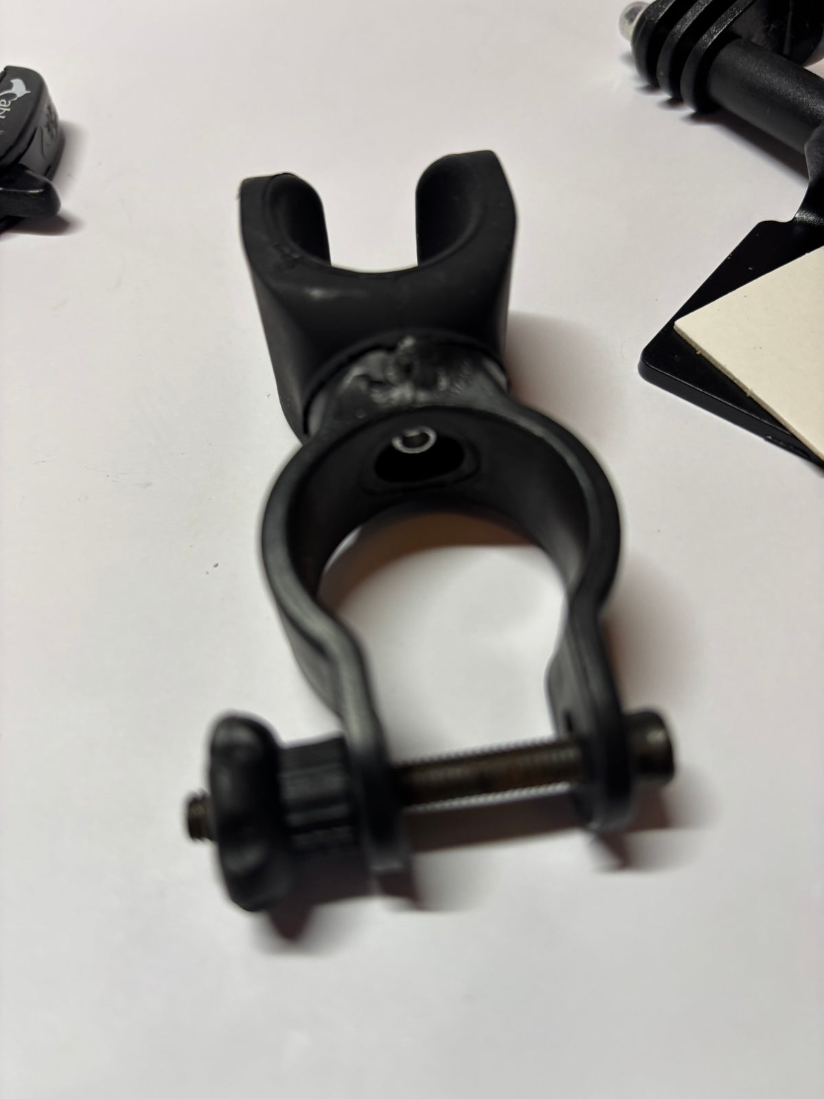 🚴 Support Universel pour Caméra Sport & GPS Vélo