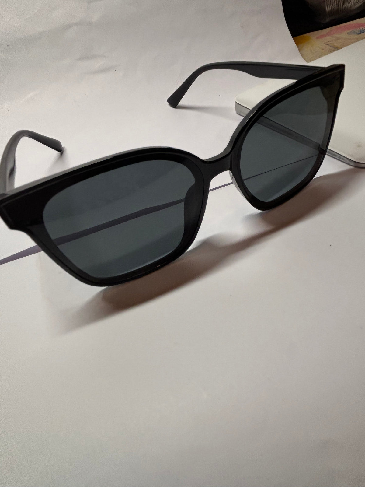 🕶️ LUNETTES DE SOLEIL VINTAGE CARRÉES SHEIN – STYLE & PROTECTION AU QUOTIDIEN !