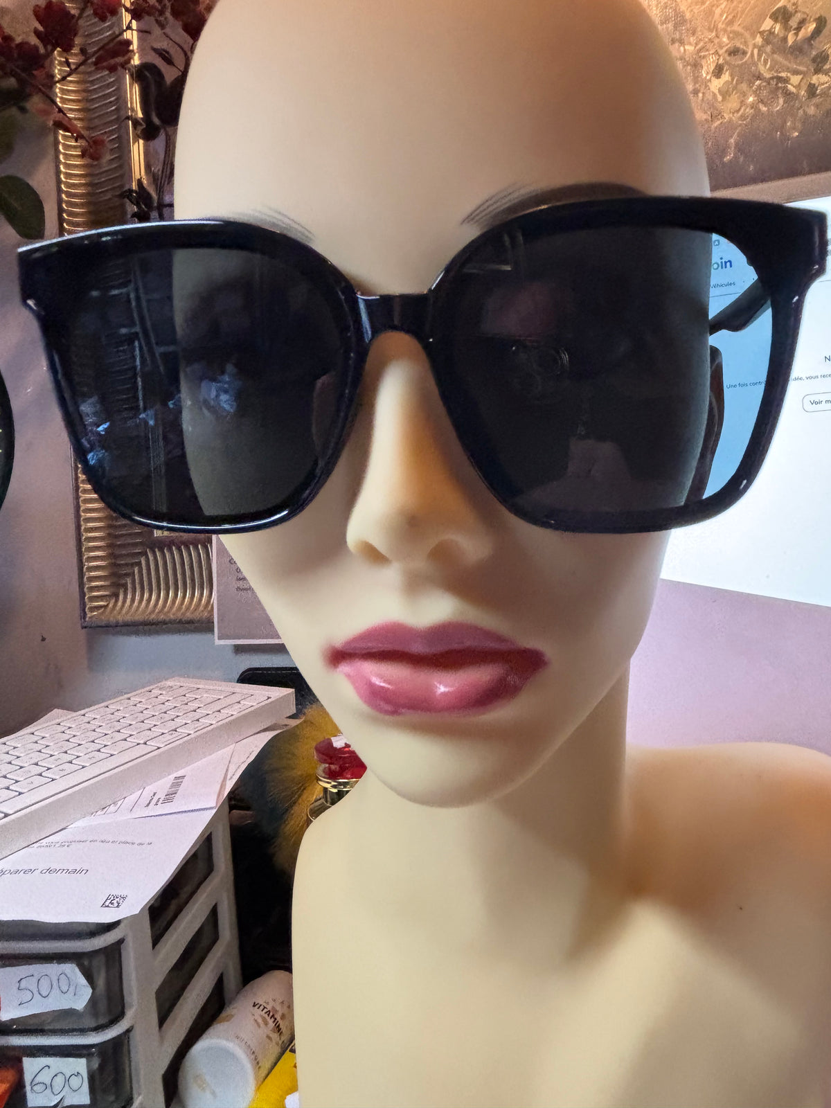 🕶️ LUNETTES DE SOLEIL VINTAGE CARRÉES SHEIN – STYLE & PROTECTION AU QUOTIDIEN !