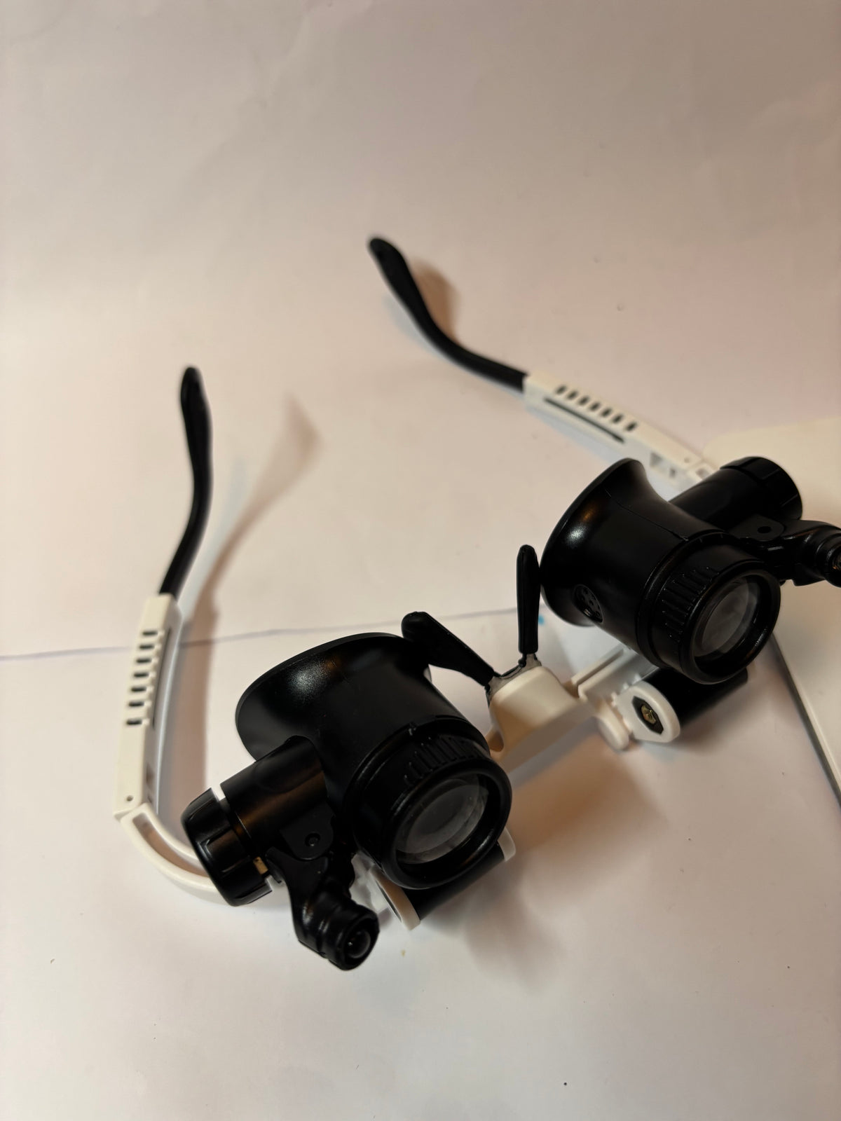 🔍 Loupes Binoculaires LED Professionnelles 8x / 15x / 23x
