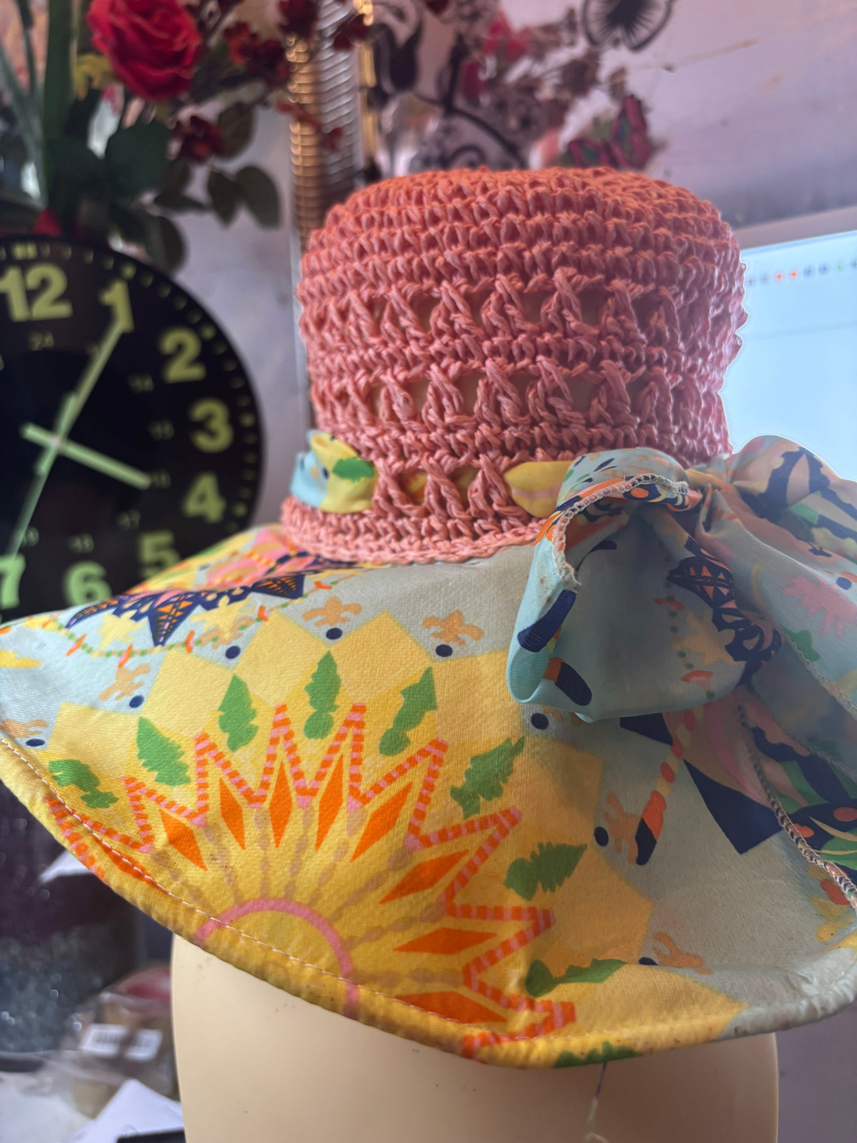 🌞 CHAPEAU D'ÉTÉ GRAND BORD – ÉLÉGANCE, FRAÎCHEUR ET ORIGINALITÉ !