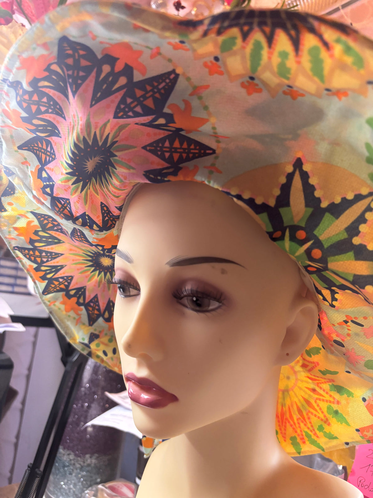 🌞 CHAPEAU D'ÉTÉ GRAND BORD – ÉLÉGANCE, FRAÎCHEUR ET ORIGINALITÉ !