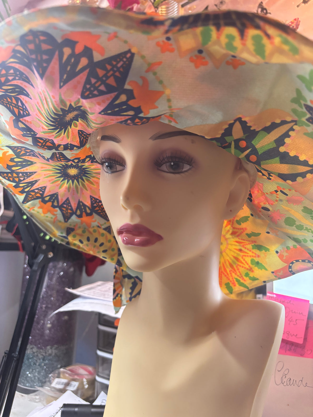 🌞 CHAPEAU D'ÉTÉ GRAND BORD – ÉLÉGANCE, FRAÎCHEUR ET ORIGINALITÉ !