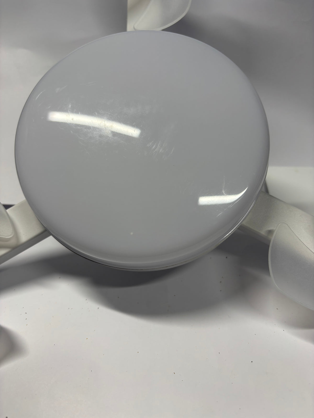 Ventilateur plafonnier LED E27 F3+ – 3 moteurs – 3 têtes orientables