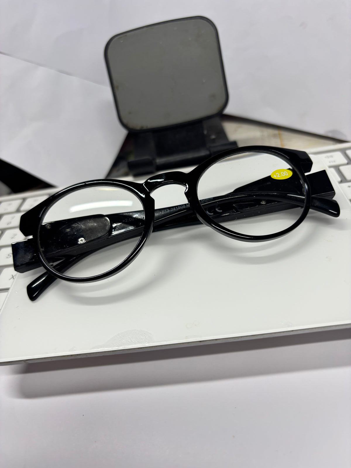 Lunettes de lecture LED +2,00 avec éclairage intégré