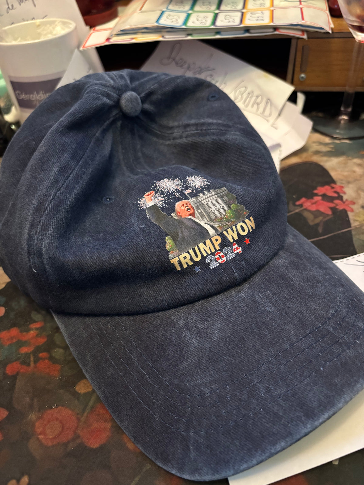 CASQUETTE GRISE « TRUMP WON 2024 » – STYLE VINTAGE AMÉRICAIN