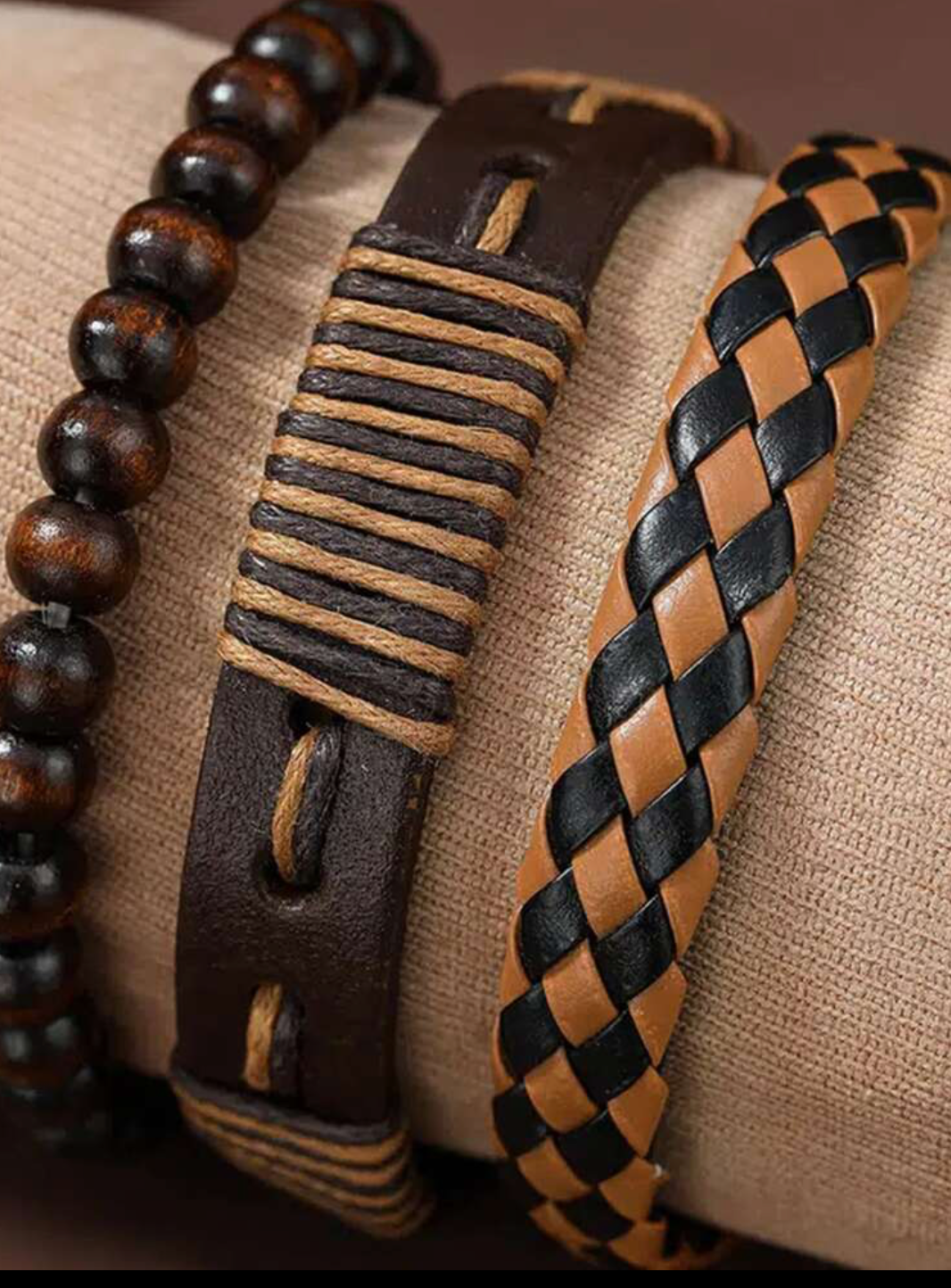 Montre homme + trois bracelets cuir