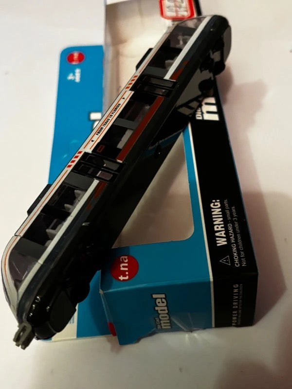 TRAMWAY MÉTAL – MODÈLE RÉALISTE – ÉCHELLE 1:64