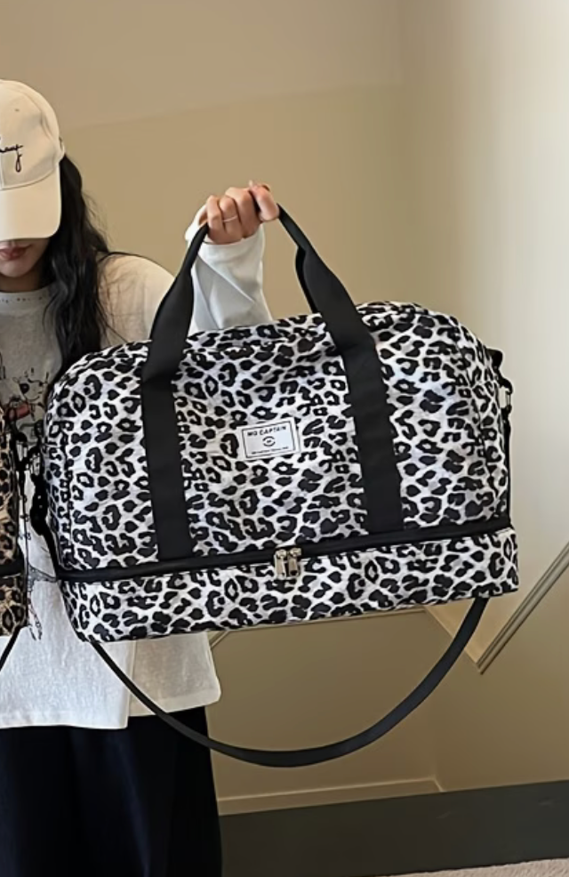 ✨ SAC DE VOYAGE LÉOPARD – GRANDE CAPACITÉ &amp; ULTRA TENDANCE ✨
