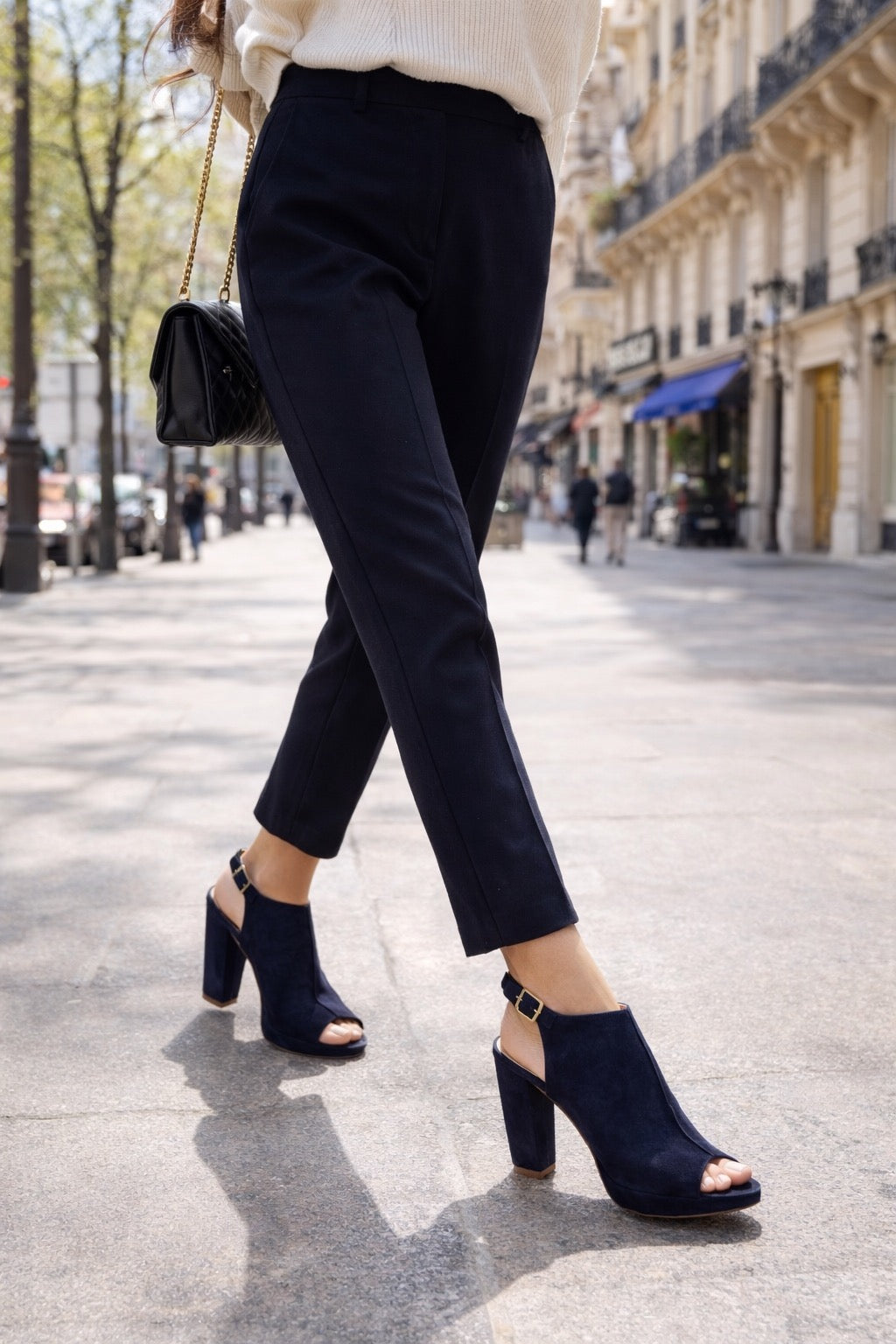 🔥 Escarpins bleu nuit cuir italien – Pointure 47 – Talon 12 cm 💙 👉