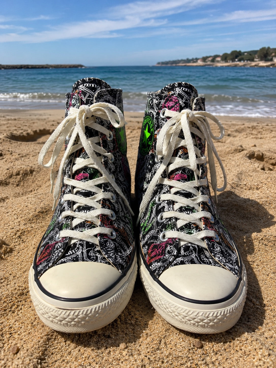 CONVERSE ALL STAR MONTANTES – ÉDITION GRAFFITI / STREET ART