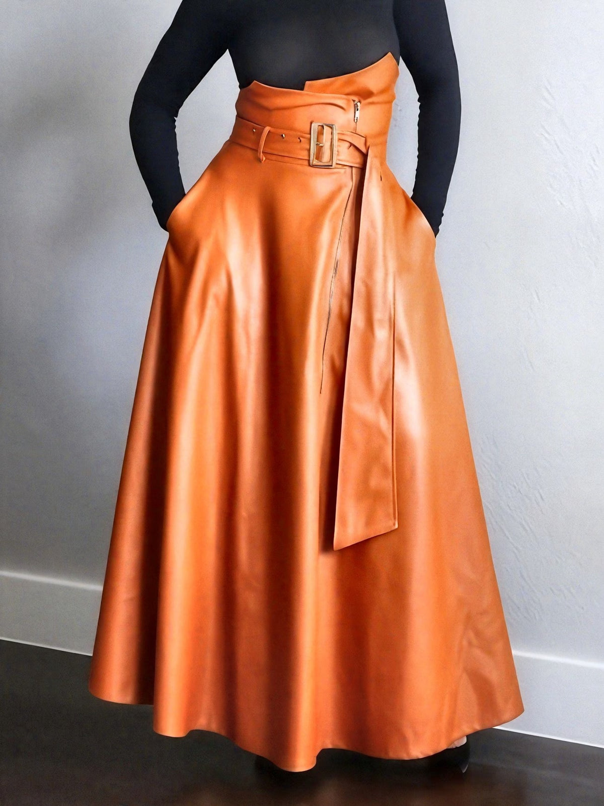JUPE LONGUE SIMILICUIR  TAILLE HAUTE; ORANGE CHIC ✨