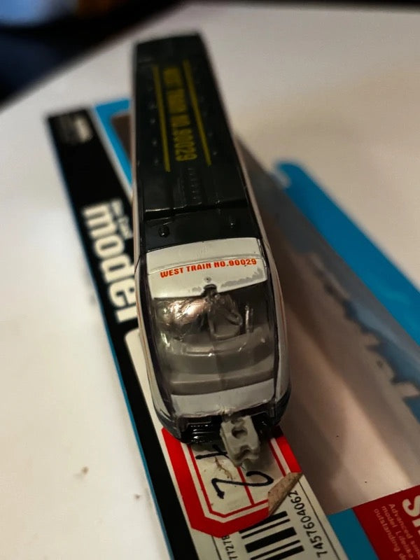 TRAMWAY MÉTAL – MODÈLE RÉALISTE – ÉCHELLE 1:64