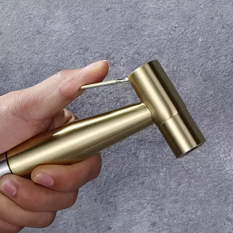 Douchette dorée en acier